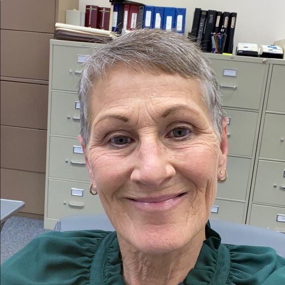 Meet your Posher, Jackie - Picture 1 of 1